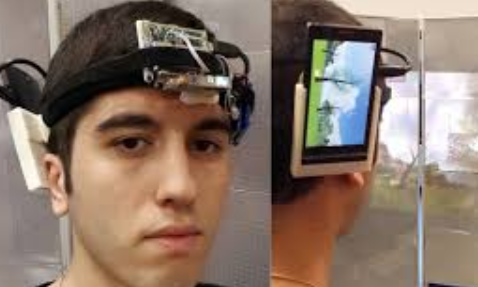 Head-worn mixed reality projection display application